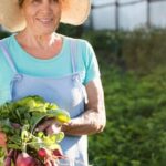 Florida Gardening Guide: A comprehensive manual on growing and caring for vegetables in the Sunshine State