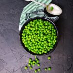 Growing fresh vegetables in small spaces: Gardening in containers for a bountiful harvest